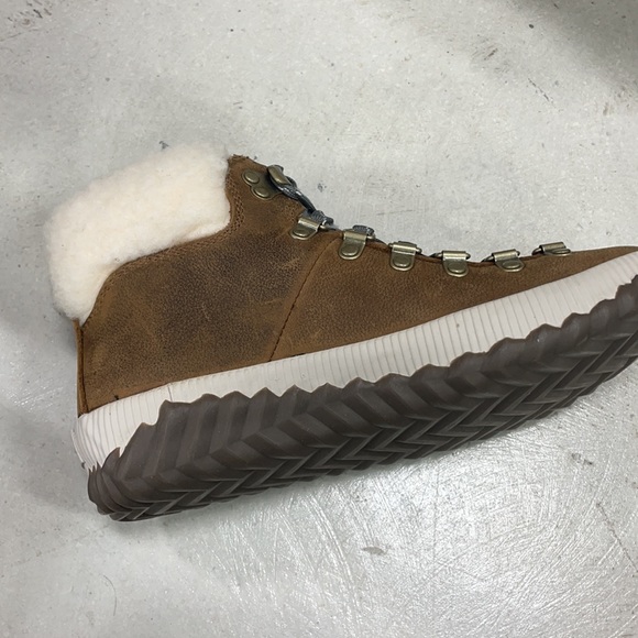 Sorel Out N About Plus Conquest - Picture 2 of 8